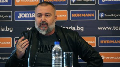 Ясен Петров обяви много нови имена за лагера на националите