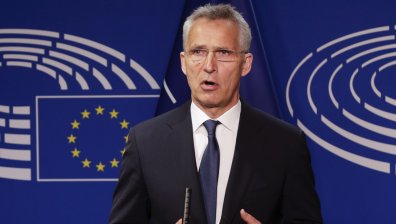 НАТО: Готови сме да даваме оръжие на Украйна и да оказваме натиск на Путин