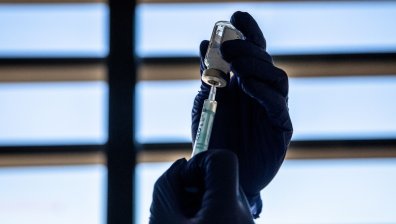 Moderna: Ваксината ни e ефективна срещу новите щамове на Ковид-19