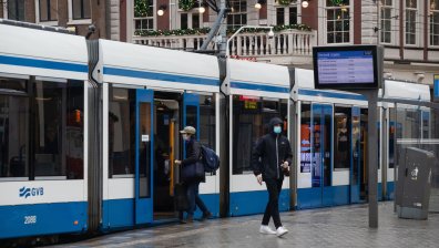 Нидерландия премахва почти всички ограничения срещу Ковид-19