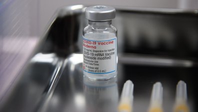 Получихме над 222 000 дози от ваксините на Pfizer и Moderna