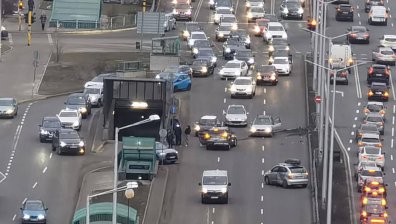 Верижна катастрофа образува километрично задръстване в София