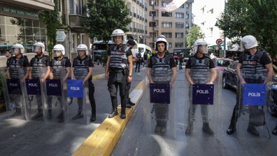 Истанбул забрани провеждането на прайда за поредна година