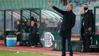 Стойчо Младенов: Две стопроцентови дузпи не бяха отсъдени