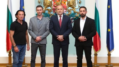 България ще продължи да засилва връзките с българската общност в Косово