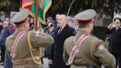 Радев: Партията ми явно вече съществува, щом опонентите не спират да я спрягат