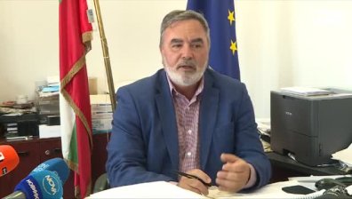 Доц. Кунчев: Лекарите вече могат да поставят трета доза от ваксината на Pfizer