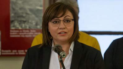 Нинова: Всеки ден ГЕРБ увеличават хаоса, управляват кризата през страха на хората&nbsp;