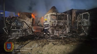 Руски ракети поразиха украинско пристанище на Дунав, ударени са складове и над 30 камиона