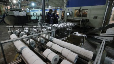 Задава ли се дефицит на тоалетна хартия в света?