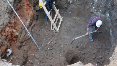 Археолози откриха останки от базилика в центъра на Варна