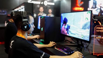 Нова стачка в Холивуд заради изкуствения интелект