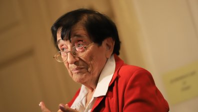 Мика Зайкова: И пенсионерите сме живи хора, какво да си купим със 120 лв.?