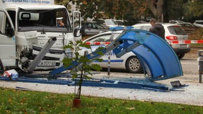 Шефът на "Пирогов" след пометеното момиче в София: Спрете да се убивате