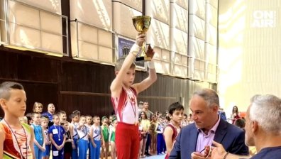 9-годишна надежда на украинската спортна гимнастика жъне успехи в България