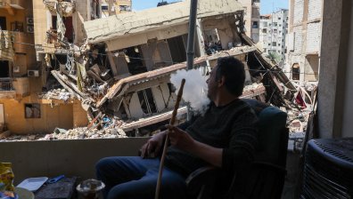 Израел атакува Бейрут за първи път след примирието с "Хизбула"