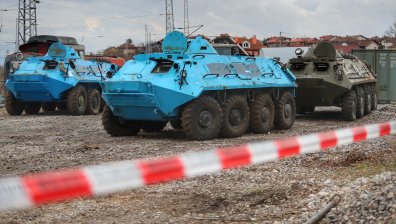 Президентът: Кой определя дали армията няма нужда от техника и да я пратим на Украйна?