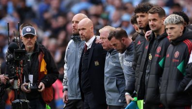 "Манчестър Юнайтед" се разделя с двама от досегашните си директори