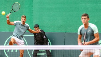 България с исторически успех в Купа "Дейвис", националите надиграха с 3:0 ЮАР