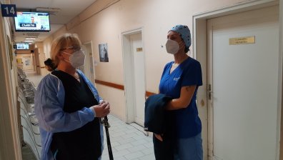 В Бургас забраняват непълнолетни без придружител да излизат между 20:00 и 6:00 ч.