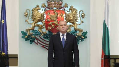 Президентът Румен Радев представи официално служебния кабинет