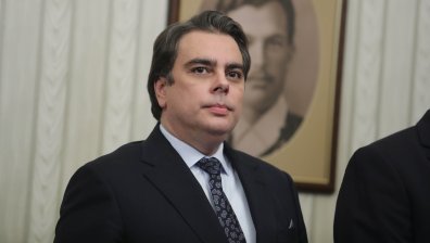 Василев за "Нексо": Прокуратурата уж съдействаше на международно разследване, а се оказа българско