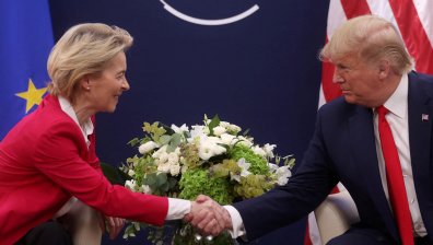 Тръмп разговаря с Фон дер Лайен и отложи 50% мита за стоките от ЕС