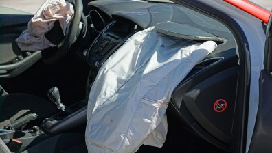 25 автомобила катастрофираха верижно във Великобритания