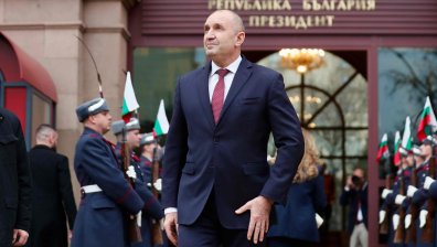 Политолози: Всичко работи в полза на Радев, реваншизмът е във фокуса на служебния кабинет
