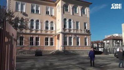 13-годишна почина по време на междучасие&nbsp;в училище във Враца