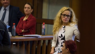 Неочакван обрат: Иванчева и Петрова остават в ареста