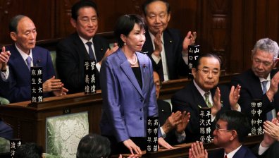 Първата жена премиер в историята на Япония - Санае Такаичи