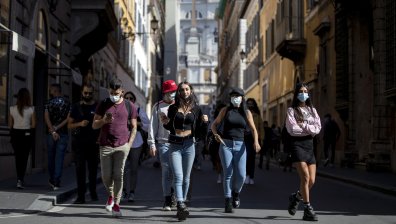 Проучване: 85% от италианците живеят в страх от Ковид-19