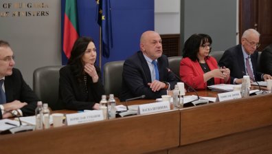 Парите на държавата влизат на първо четене в бюджетната комисия