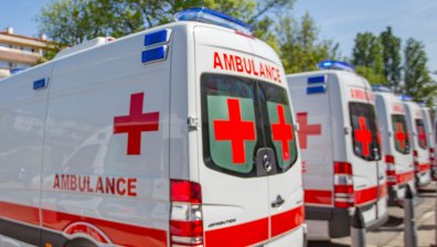 Тийнейджър с АТВ помете майка с деца на тротоар в Слънчев бряг
