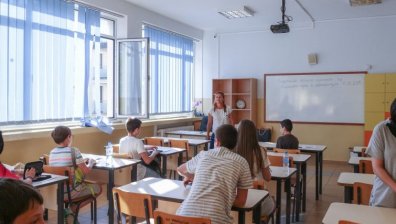 Може ли да бъде ефективно редуването на онлайн и присъствено обучение?