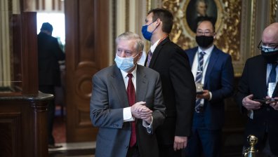 Гласуват по обвинението в подстрекаване към бунт, повдигнато на Тръмп