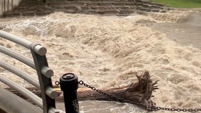 Исторически потоп в Румъния взе жертва