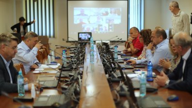 Съдийската колегия на ВСС отложи отстраняването на съдия Митев