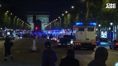 Мъж е арестуван, след като се врязал с кола в пешеходци в Париж