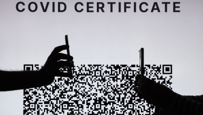 Българки разказаха как работи "зеленият сертификат" в Италия, Франция и Германия