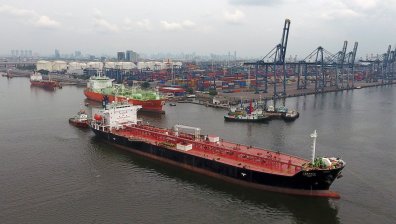 Американски компании тайно доставят руски суров петрол на пазара в САЩ