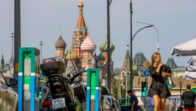 Половината руснаци предпочитат СССР, 29% третират Запада като съперник