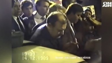 30 г. по-късно: Извика ли Петър Младенов танковете на 14 декември?