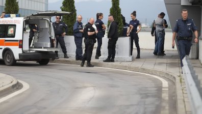 Разследват отношенията между стрелеца в метрото и ранената жена
