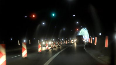 Шофьор загина при челен удар с ТИР в тунел на АМ "Хамус"