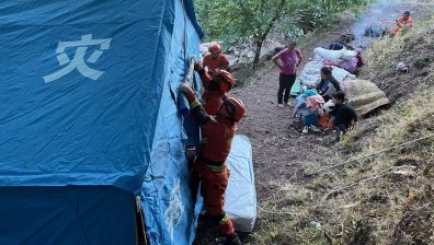 Жертви и разрушения след силни земетресения в Китай