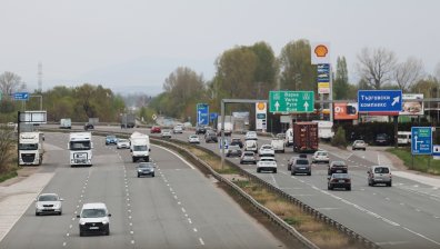 Натоварен трафик след трите почивни дни, МВР със строг контрол на пътя