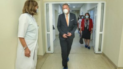 Кацаров посочи дали има решение за третата доза на ваксината срещу Ковид-19