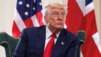 Колко богат е Доналд Тръмп и как печели пари?